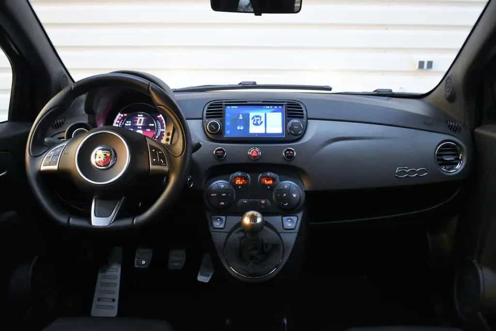 Abarth 595 Competizione+PDC+Vollleder+53.200km 10/2015-photo-12