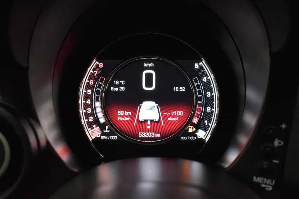 Abarth 595 Competizione+PDC+Vollleder+53.200km 10/2015-photo-18