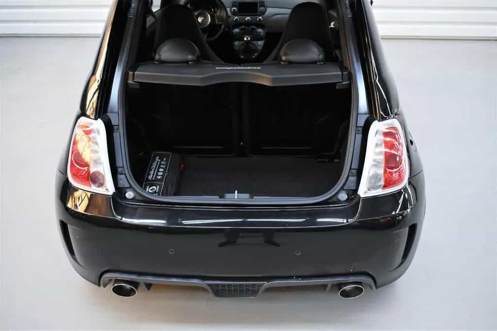 Abarth 595 Competizione+PDC+Vollleder+53.200km 10/2015-photo-22