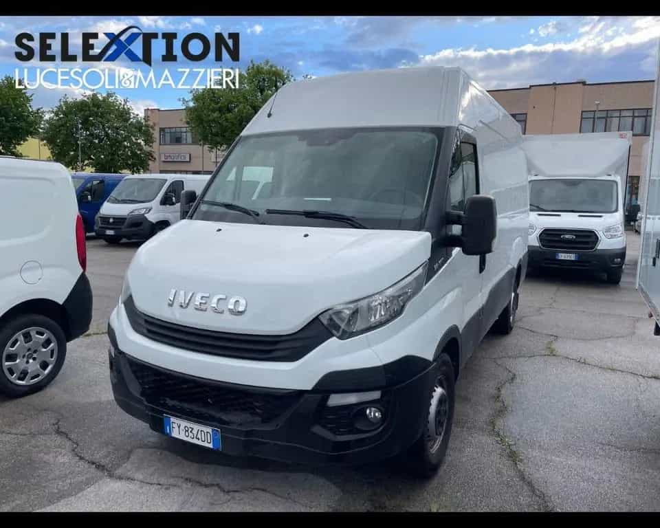Iveco Daily Iveco Daily Passo Medio 35Q 2.3 HPT PM - T 07/2019-photo-0