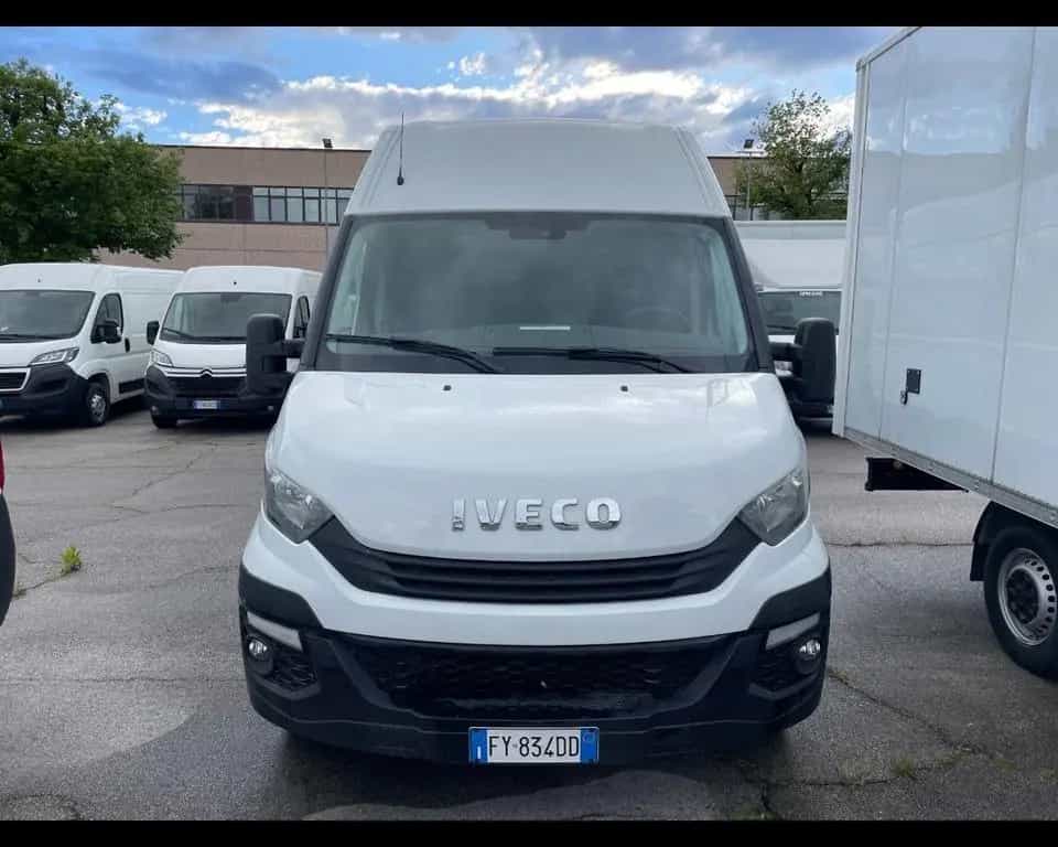 Iveco Daily Iveco Daily Passo Medio 35Q 2.3 HPT PM - T 07/2019-photo-11