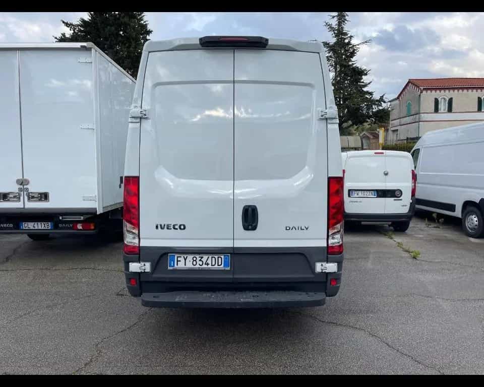 Iveco Daily Iveco Daily Passo Medio 35Q 2.3 HPT PM - T 07/2019-photo-12