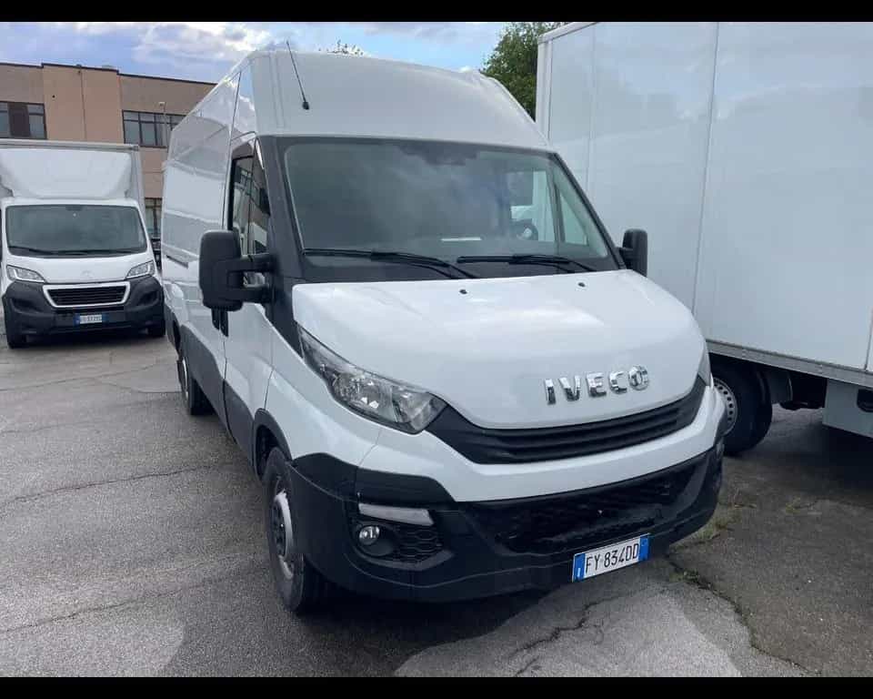 Iveco Daily Iveco Daily Passo Medio 35Q 2.3 HPT PM - T 07/2019-photo-3