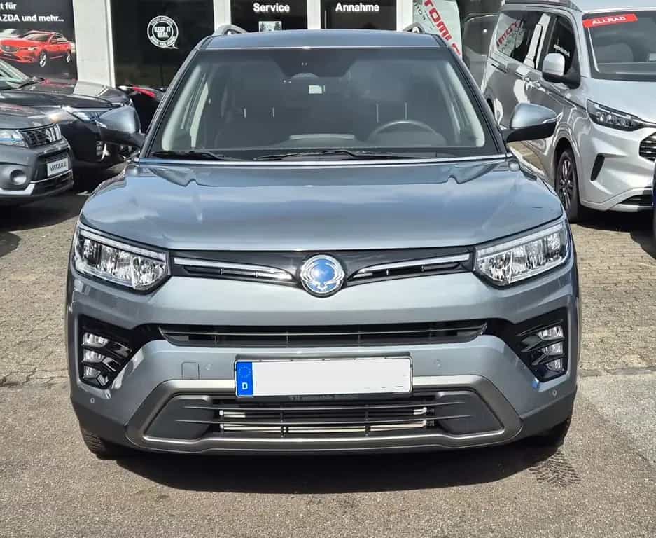Ssangyong Tivoli Grand Black Line 4x2 03/2024-photo-0