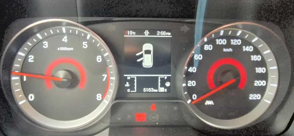 Ssangyong Tivoli Grand Black Line 4x2 03/2024-photo-13
