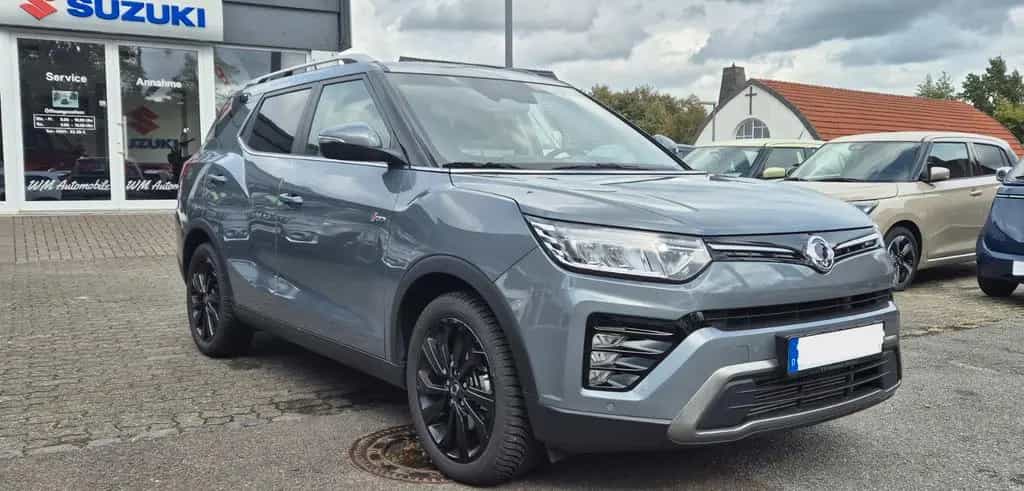 Ssangyong Tivoli Grand Black Line 4x2 03/2024-photo-3