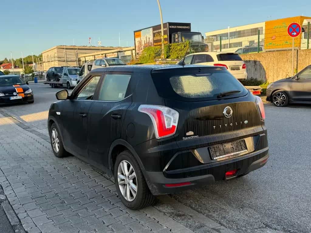 Ssangyong Tivoli 4X4 Quartz 09/2017-photo-2