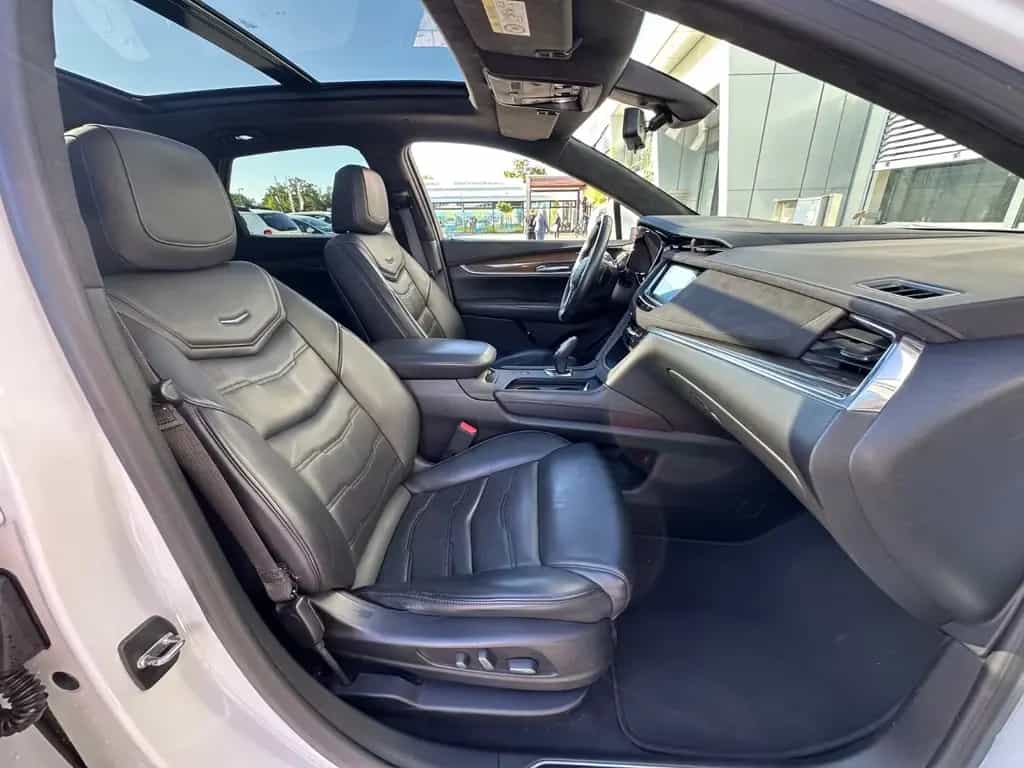 Cadillac XT5 Platinum AWD*83 tkm* 10/2017-photo-9