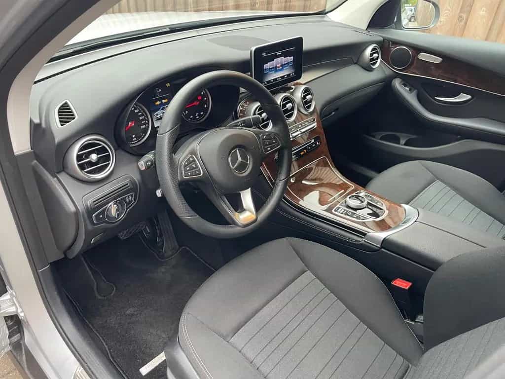 Mercedes-Benz GLC 250 GLC -Klasse GLC 250 4Matic "nur 27100km" 07/2017-photo-10