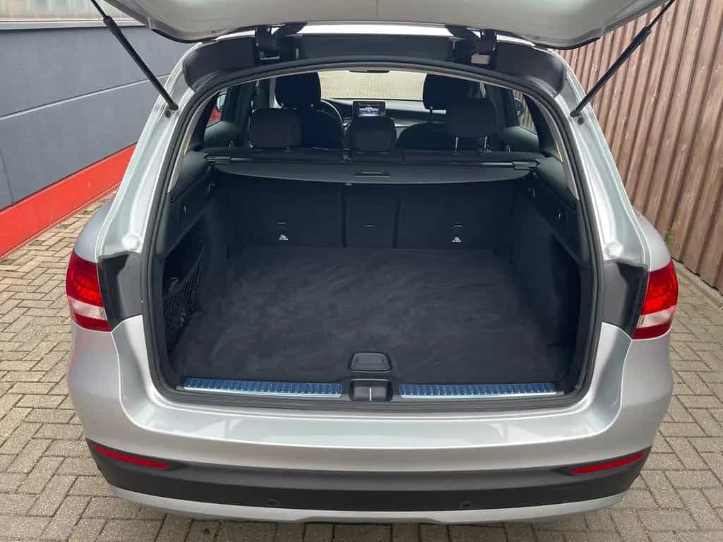 Mercedes-Benz GLC 250 GLC -Klasse GLC 250 4Matic "nur 27100km" 07/2017-photo-14