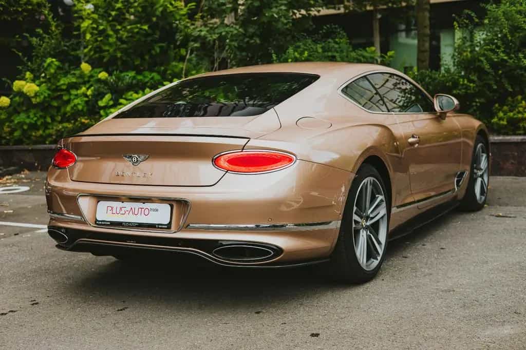 Bentley Continental GT 09/2019-photo-13