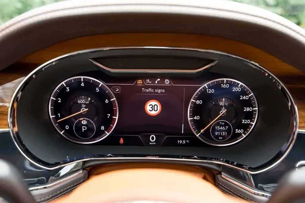Bentley Continental GT 09/2019-photo-28