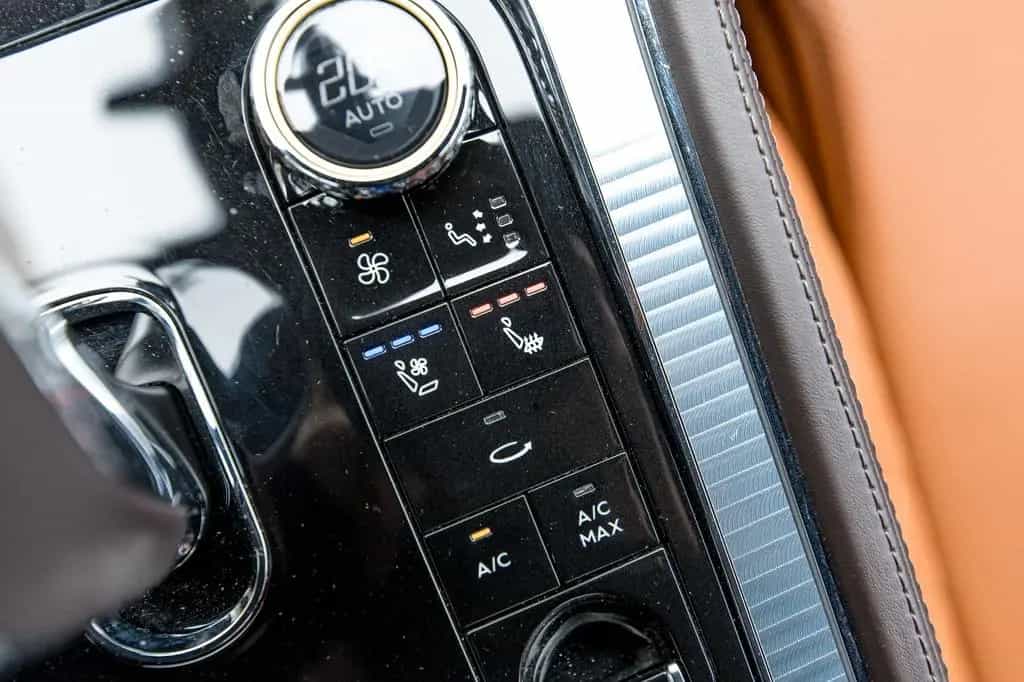 Bentley Continental GT 09/2019-photo-31
