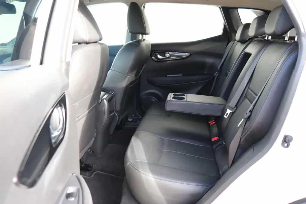 Nissan Qashqai 1.6DIGT TEKNA*LEDER*VOLL-LED*KAMERA*NAVI 04/2017-photo-18