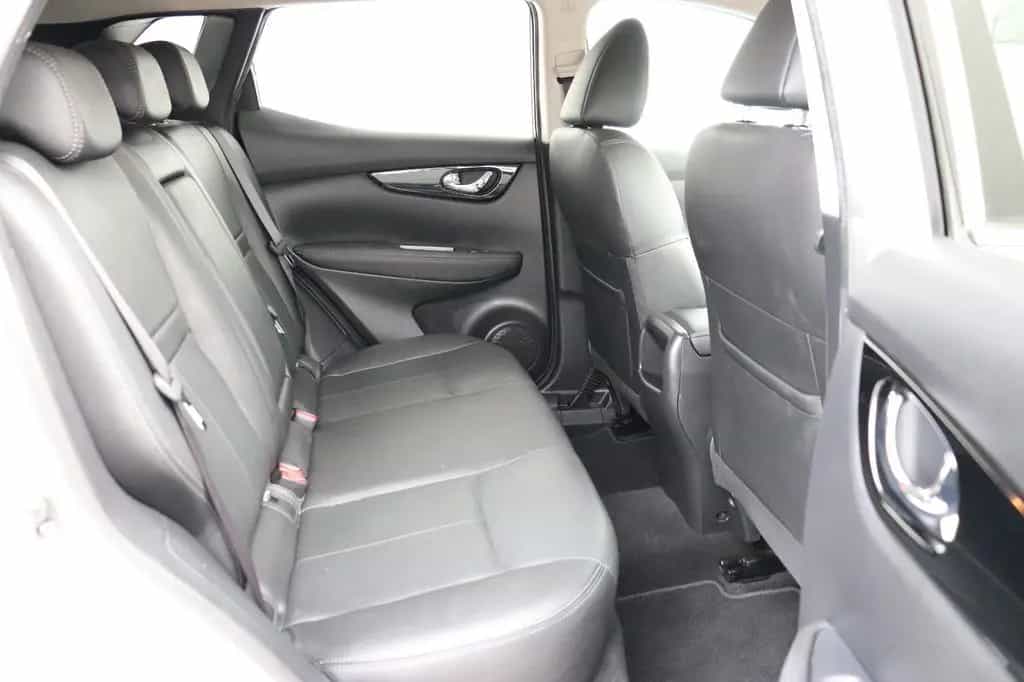 Nissan Qashqai 1.6DIGT TEKNA*LEDER*VOLL-LED*KAMERA*NAVI 04/2017-photo-19