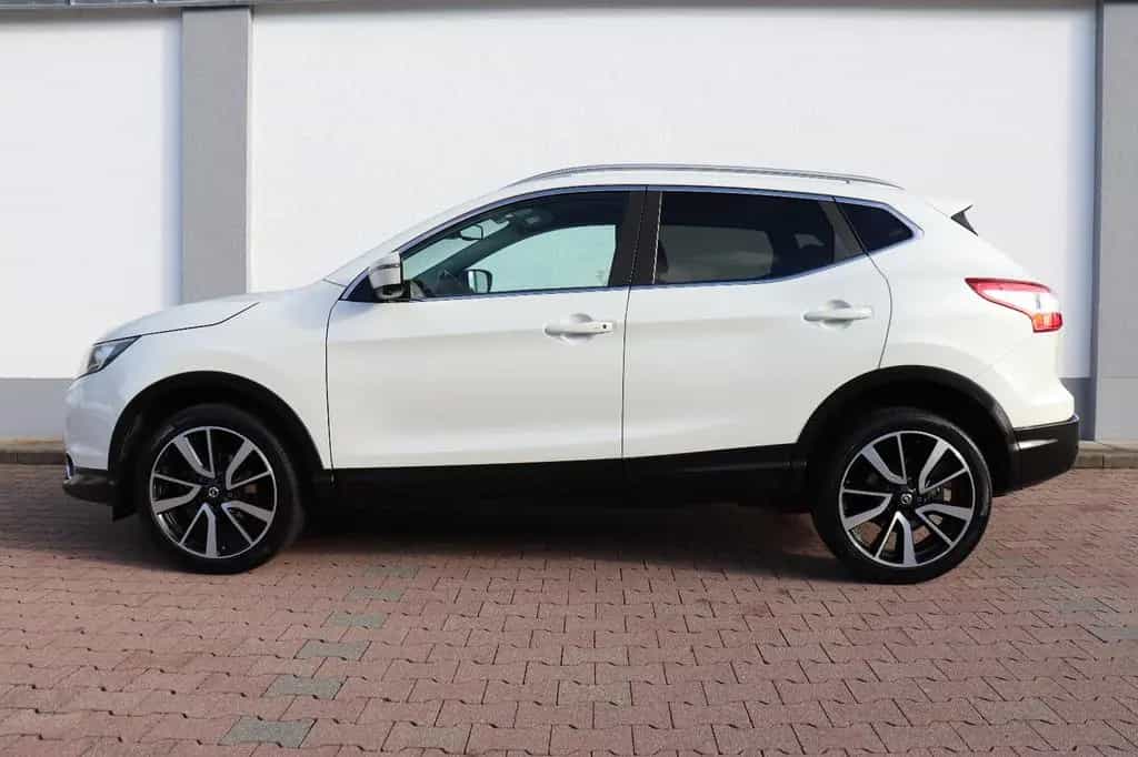 Nissan Qashqai 1.6DIGT TEKNA*LEDER*VOLL-LED*KAMERA*NAVI 04/2017-photo-2