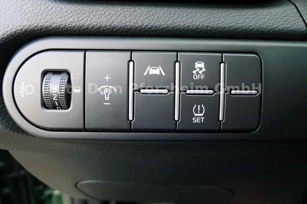 Kia Ceed SW 1.5T DCT Vision / Komfort+ 12/2024-photo-13