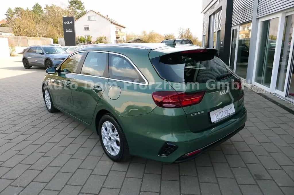 Kia Ceed SW 1.5T DCT Vision / Komfort+ 12/2024-photo-5