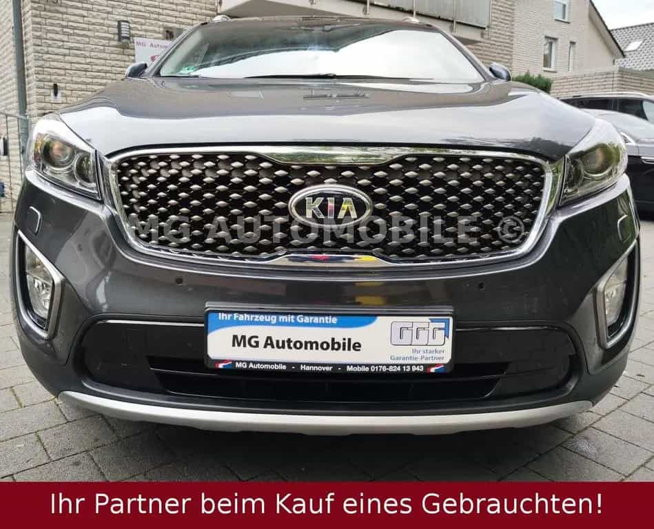 Kia Sorento 2.2 CRDi Spirit 4WD Panorama 7-Sitze LED 05/2016-photo-1