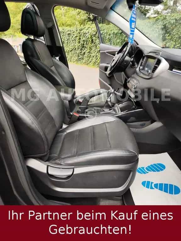 Kia Sorento 2.2 CRDi Spirit 4WD Panorama 7-Sitze LED 05/2016-photo-14