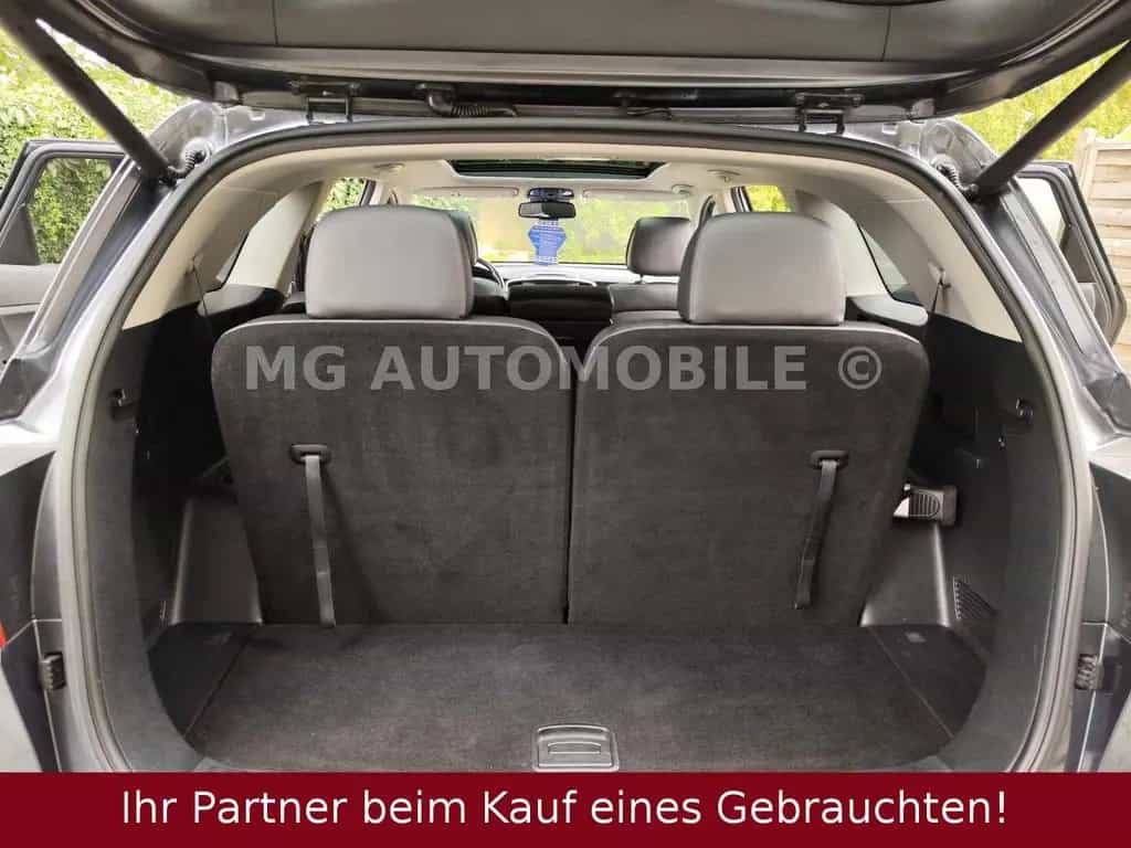 Kia Sorento 2.2 CRDi Spirit 4WD Panorama 7-Sitze LED 05/2016-photo-17