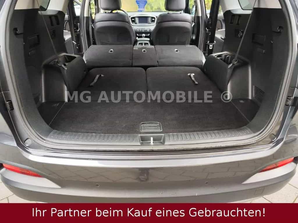 Kia Sorento 2.2 CRDi Spirit 4WD Panorama 7-Sitze LED 05/2016-photo-21