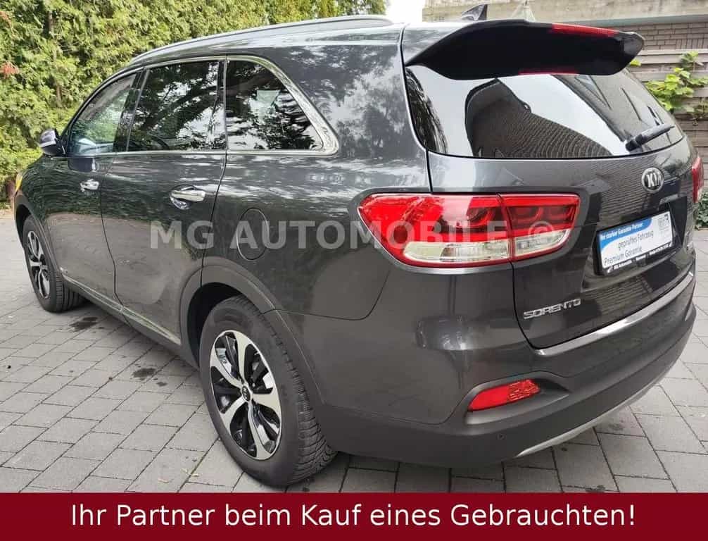 Kia Sorento 2.2 CRDi Spirit 4WD Panorama 7-Sitze LED 05/2016-photo-5