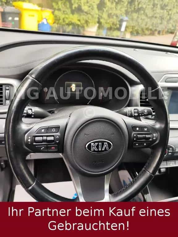 Kia Sorento 2.2 CRDi Spirit 4WD Panorama 7-Sitze LED 05/2016-photo-9
