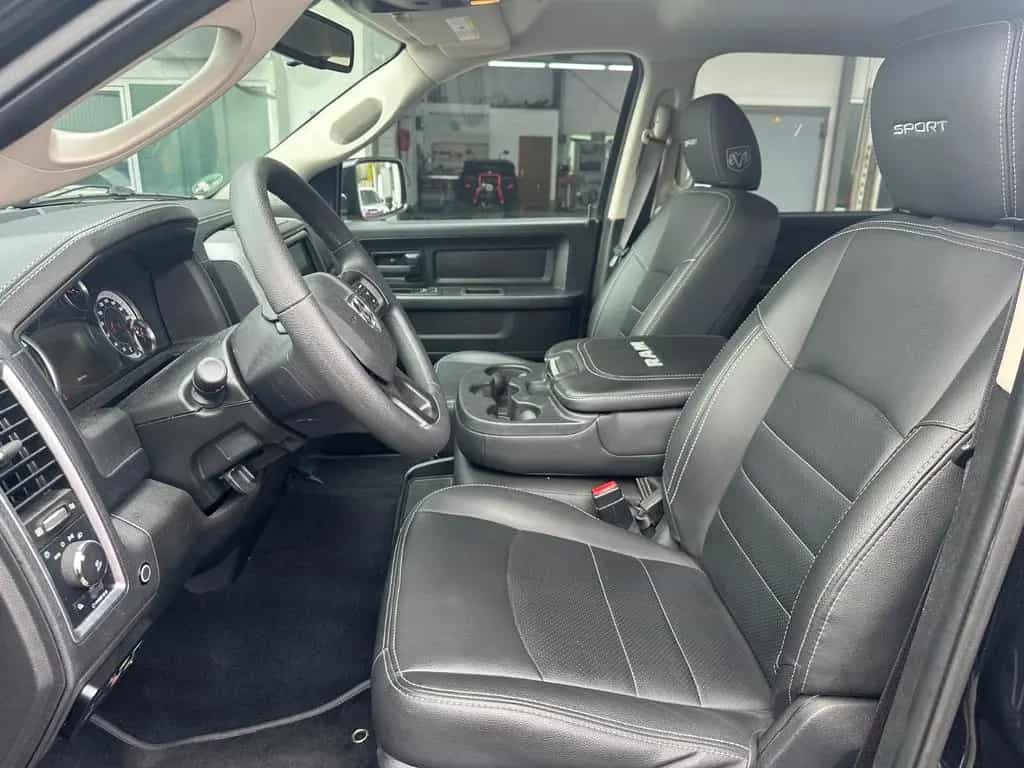 Dodge RAM 5,7 Monster XXL Crewcab Leder 4x4 Night 12/2019-photo-11
