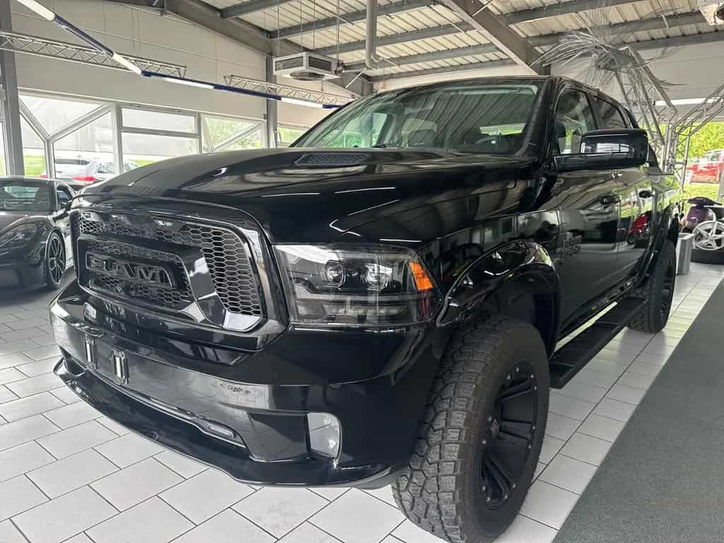 Dodge RAM 5,7 Monster XXL Crewcab Leder 4x4 Night 12/2019-photo-2
