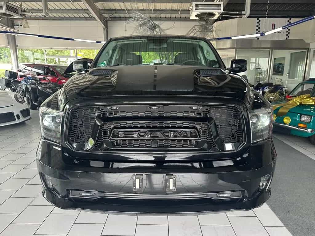 Dodge RAM 5,7 Monster XXL Crewcab Leder 4x4 Night 12/2019-photo-4