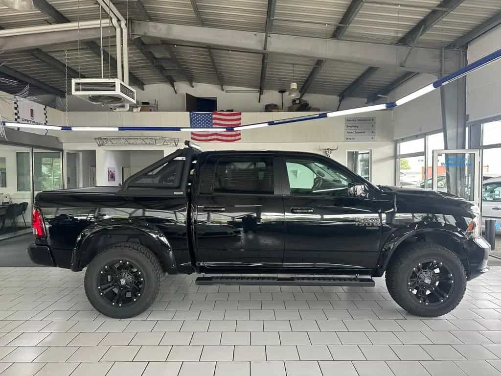 Dodge RAM 5,7 Monster XXL Crewcab Leder 4x4 Night 12/2019-photo-5