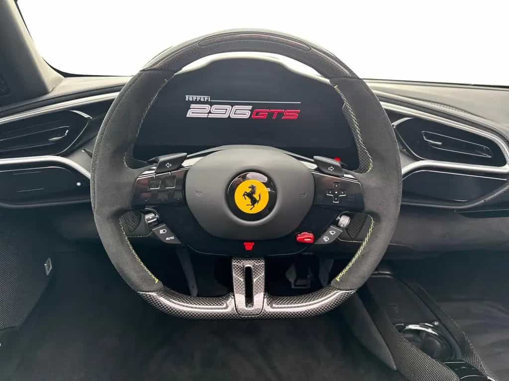 Ferrari 296 GTS *20'' Schmiedefelge*Premium HiFi* 07/2025-photo-13