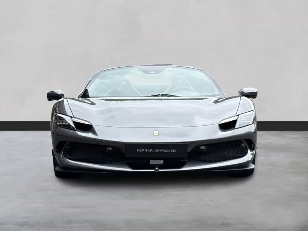 Ferrari 296 GTS *20'' Schmiedefelge*Premium HiFi* 07/2025-photo-3