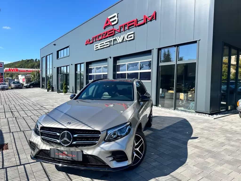 Mercedes-Benz GLC 250 4-Matic*AMG-LINE*BURMESTER*PANO*NIGHT 02/2019-photo-0