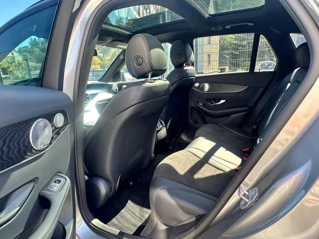 Mercedes-Benz GLC 250 4-Matic*AMG-LINE*BURMESTER*PANO*NIGHT 02/2019-photo-12