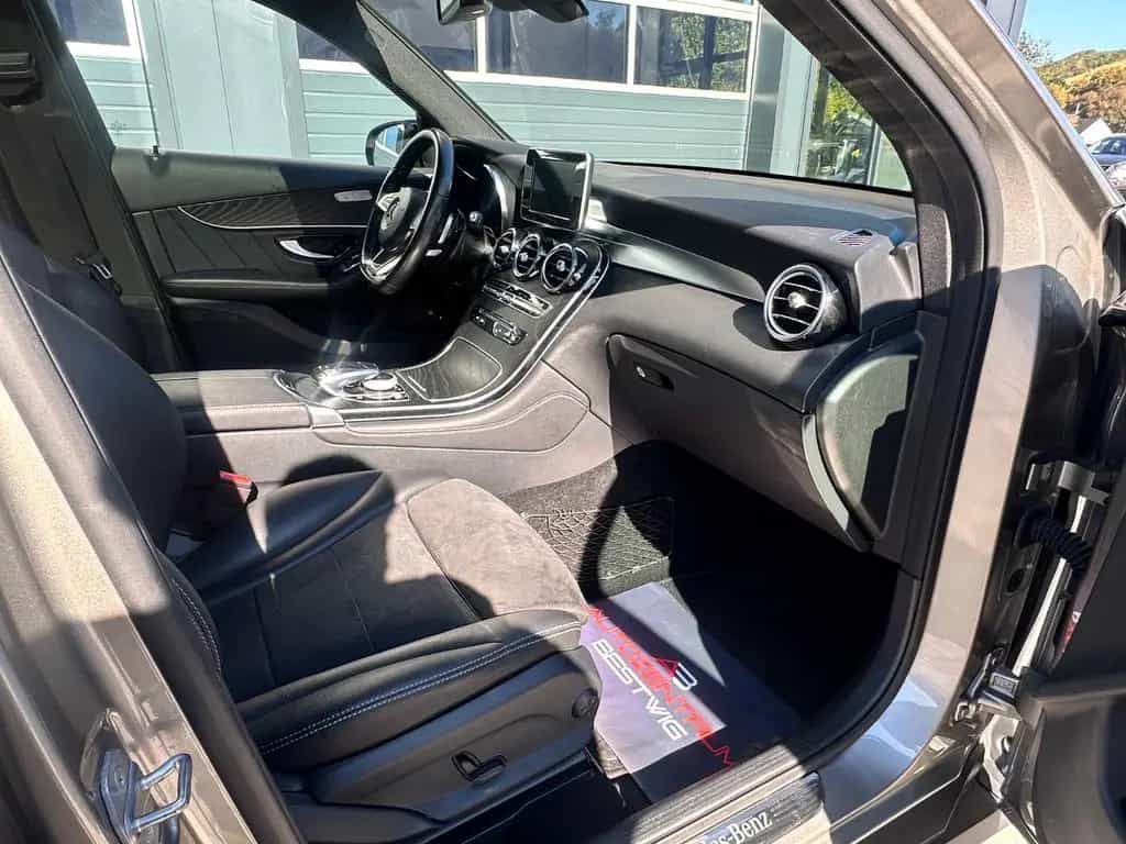 Mercedes-Benz GLC 250 4-Matic*AMG-LINE*BURMESTER*PANO*NIGHT 02/2019-photo-13