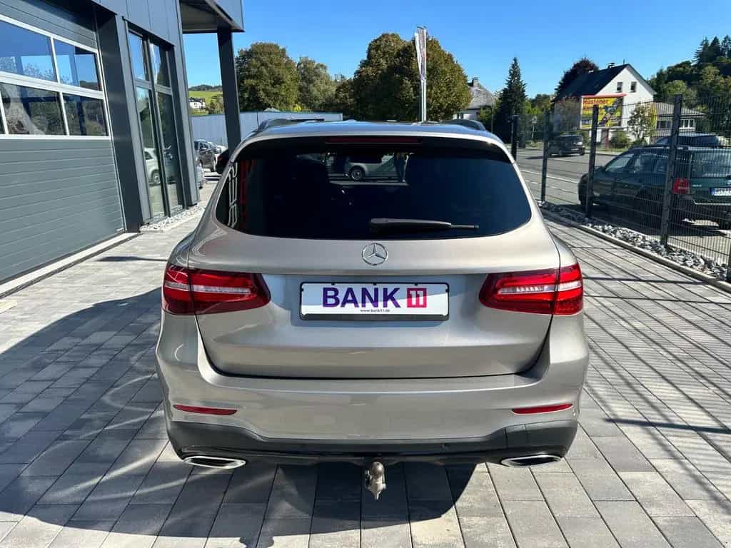Mercedes-Benz GLC 250 4-Matic*AMG-LINE*BURMESTER*PANO*NIGHT 02/2019-photo-16