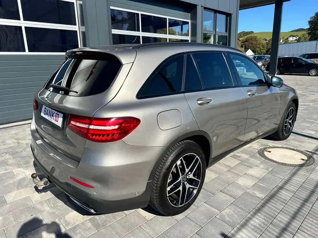 Mercedes-Benz GLC 250 4-Matic*AMG-LINE*BURMESTER*PANO*NIGHT 02/2019-photo-18