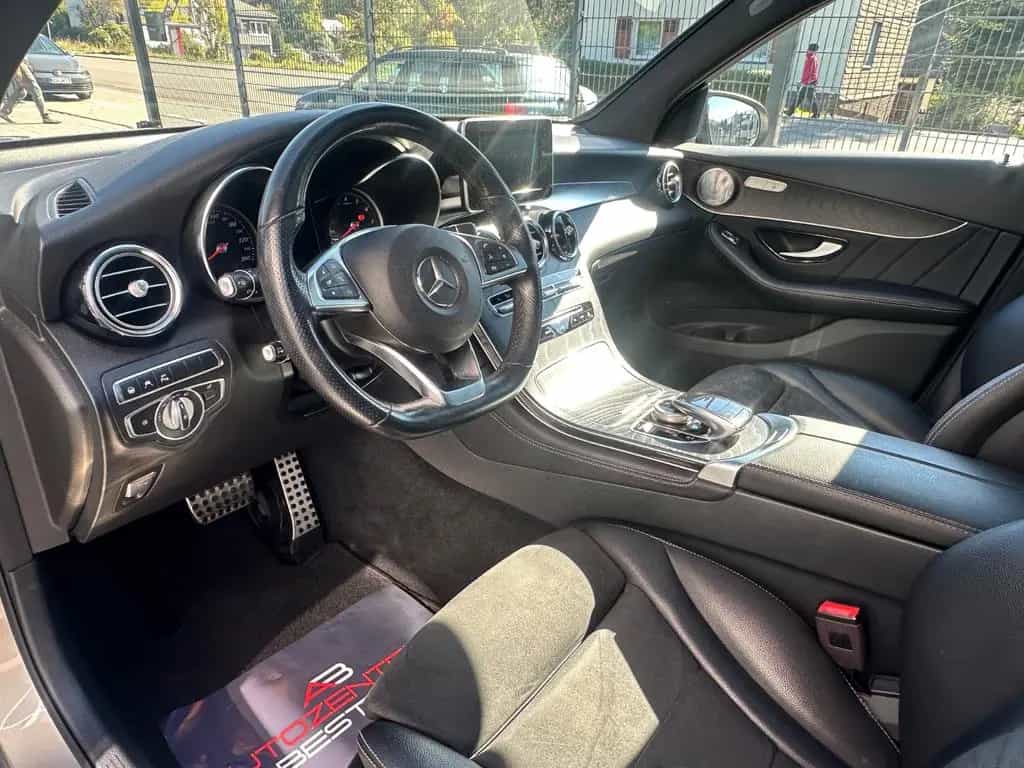 Mercedes-Benz GLC 250 4-Matic*AMG-LINE*BURMESTER*PANO*NIGHT 02/2019-photo-6