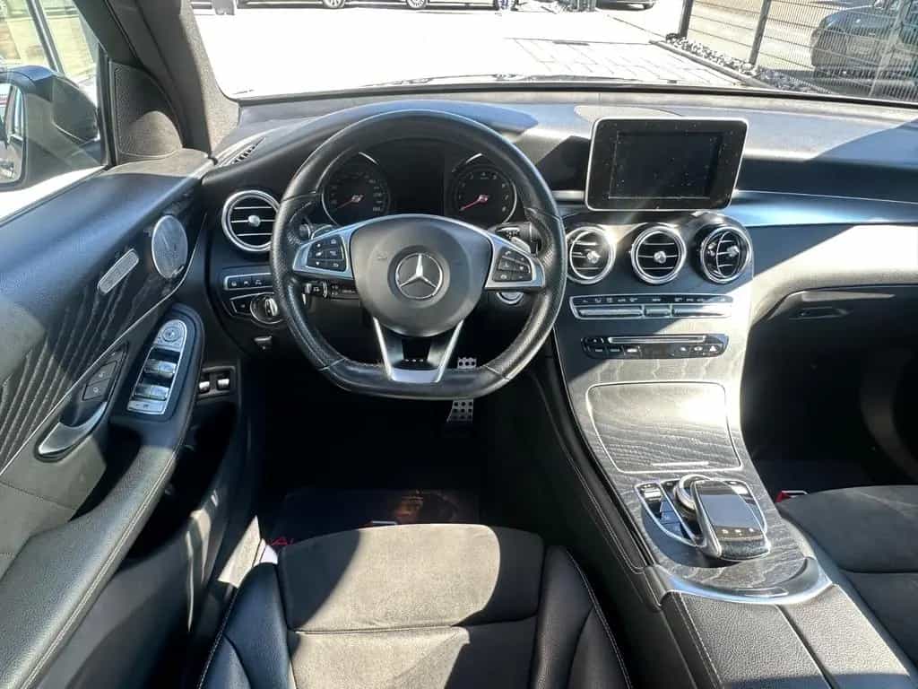 Mercedes-Benz GLC 250 4-Matic*AMG-LINE*BURMESTER*PANO*NIGHT 02/2019-photo-8