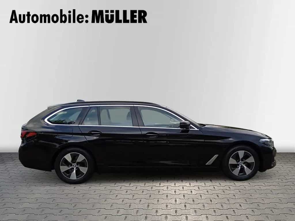 BMW 520 d Touring +HUD+ACC+Hifi+PARK-ASSISTENT+ 08/2022-photo-3