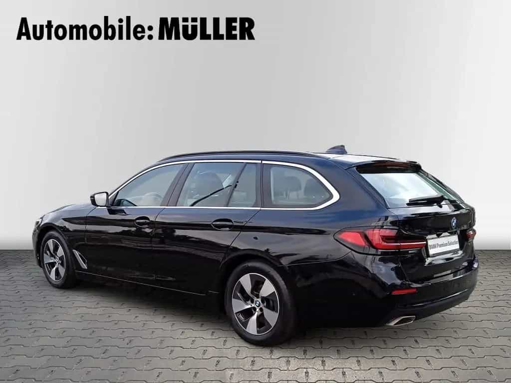 BMW 520 d Touring +HUD+ACC+Hifi+PARK-ASSISTENT+ 08/2022-photo-5