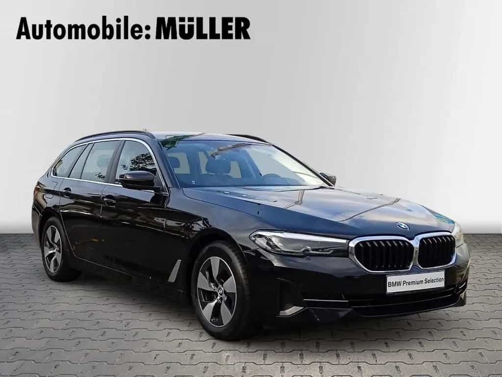 BMW 520 d Touring +HUD+ACC+Hifi+PARK-ASSISTENT+ 08/2022-photo-8