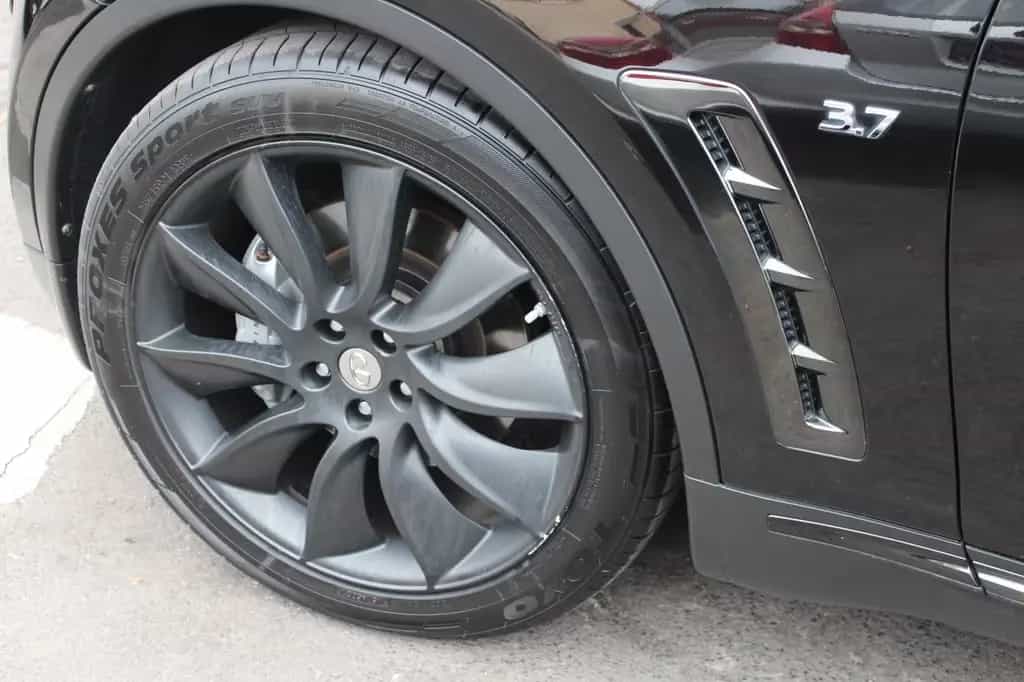 Infiniti QX70 3.7 Ultimate Leder*Xenon*S-Dach*BOSE*ACC 04/2016-photo-28