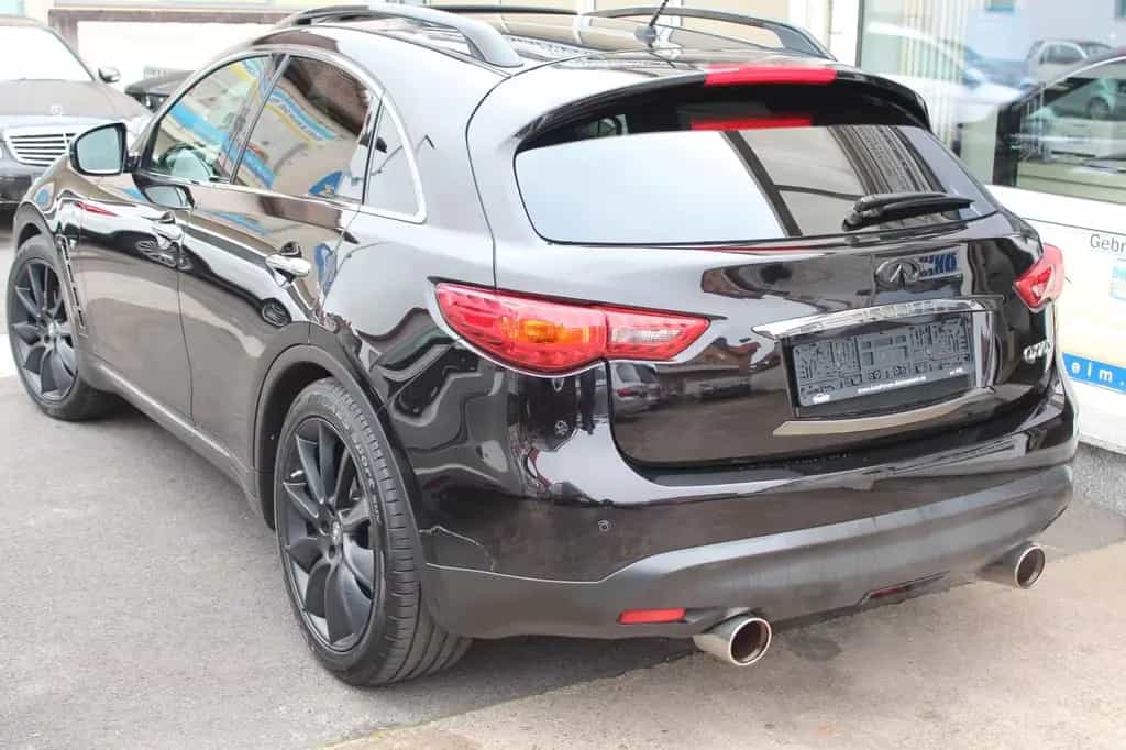 Infiniti QX70 3.7 Ultimate Leder*Xenon*S-Dach*BOSE*ACC 04/2016-photo-5
