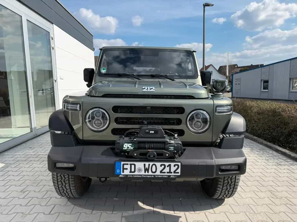 BAW 212 Seilwinde/Suchscheinwerfer/360°/4x4 null-photo-1