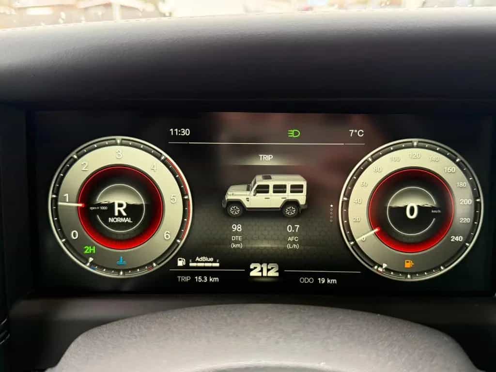 BAW 212 Seilwinde/Suchscheinwerfer/360°/4x4 null-photo-12