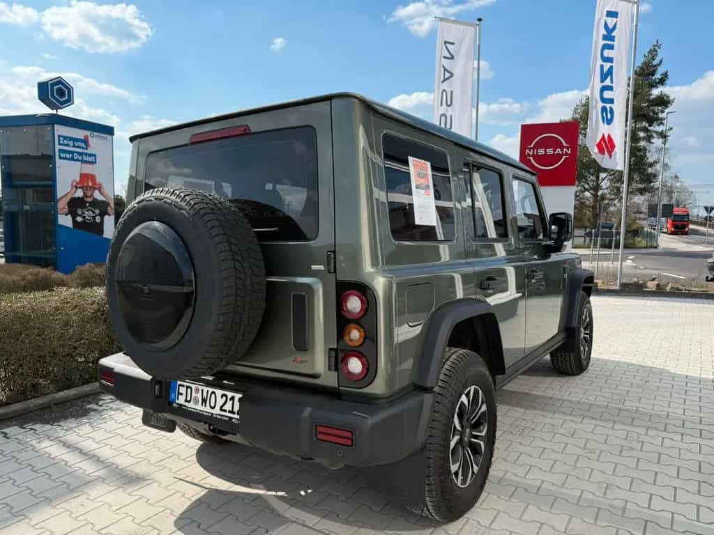 BAW 212 Seilwinde/Suchscheinwerfer/360°/4x4 null-photo-23