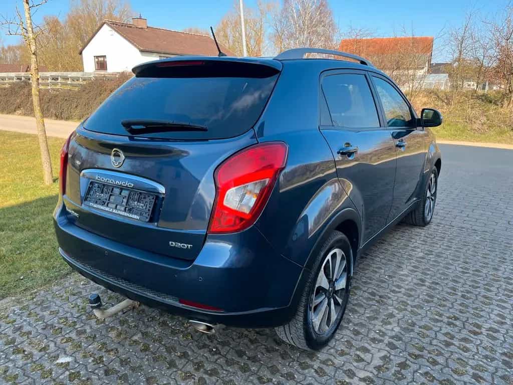 Ssangyong Korando Crystal 4x2*Automatik/AHK/TÜV NEU* 04/2015-photo-4